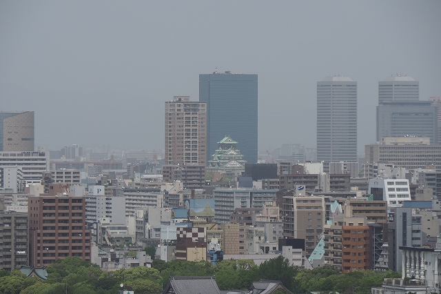 通天閣からの大阪城