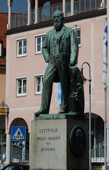 フュッセン　Prinz Regent Luitpold von Bayern の銅像