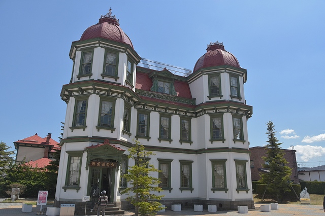 旧弘前市立図書館の様子