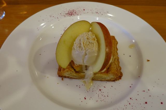 オークレールのアップルパイ