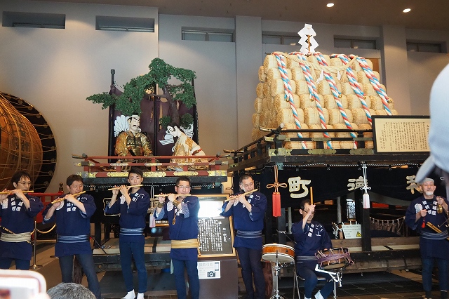 弘前市立山車展示館