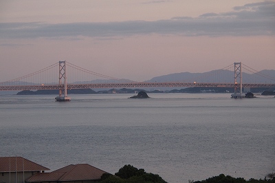 夕暮れの大鳴門橋