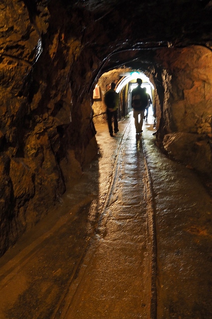 生野銀山 坑道内