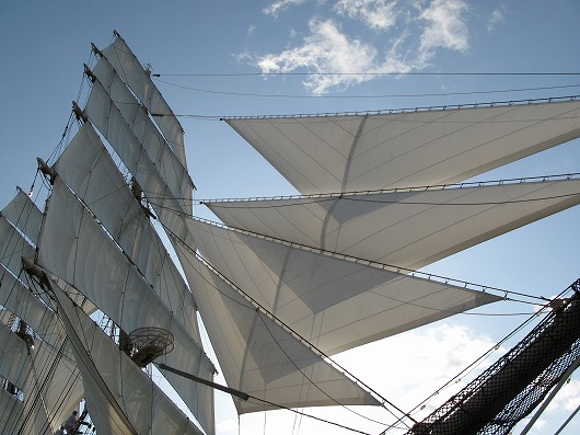 海王丸の帆