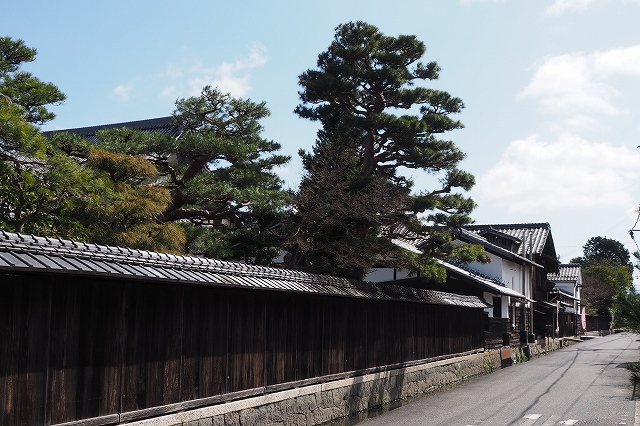 五個荘　てんびん通り