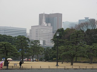 東京宝塚劇場と帝国ホテル