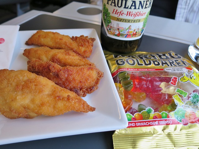 レイルジェット562内