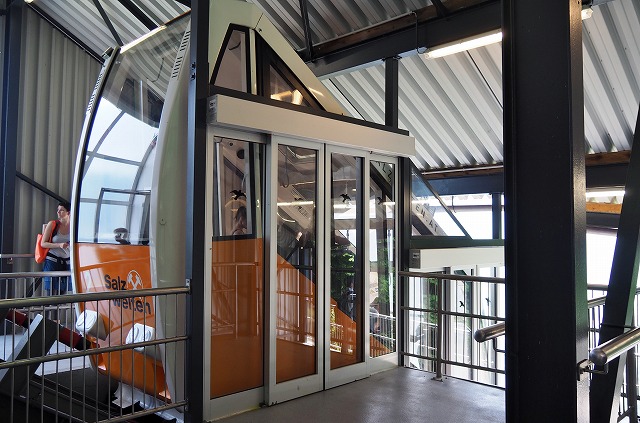 ハルシュタット　ケーブルカー