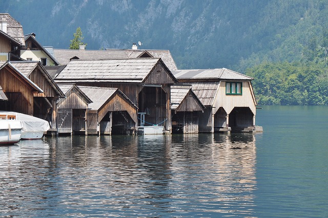 ハルシュタット湖の舟屋