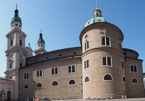 カピテル広場からの大聖堂