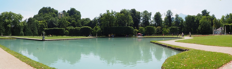 ヘルブルン宮殿　庭園