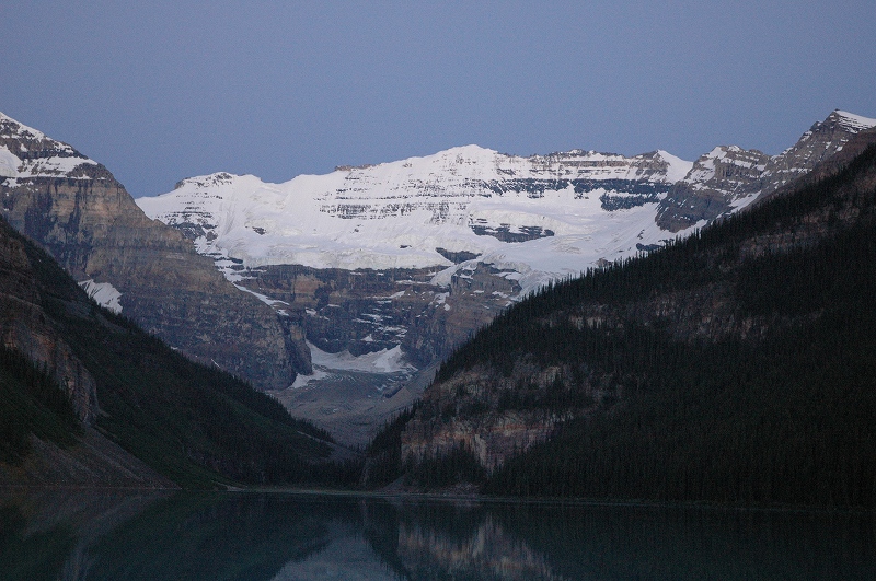 レイク・ルイーズの夜明け4