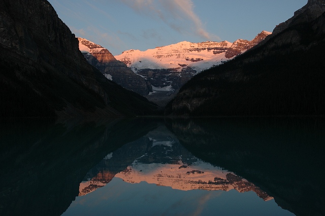 レイク・ルイーズの夜明け10