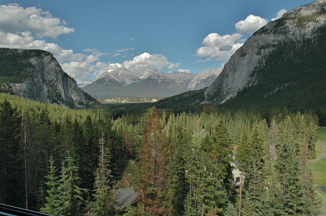 バンフホテル部屋からの眺め２