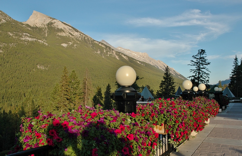 バンフ夕食散歩３