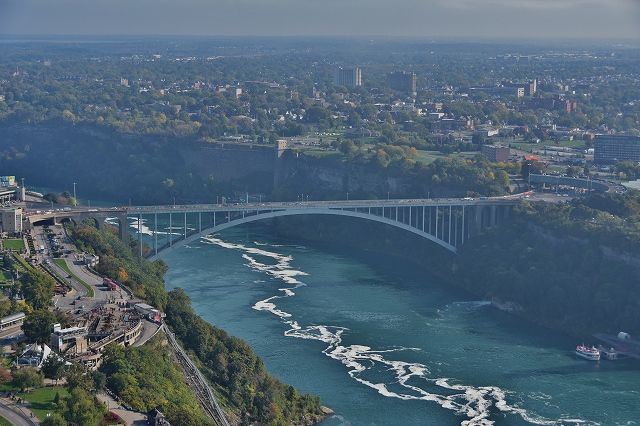 レインボー・ブリッジ１