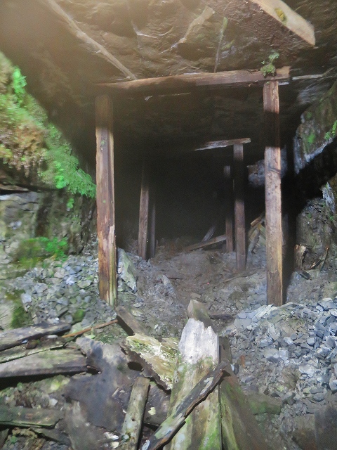 昔のトンネル跡