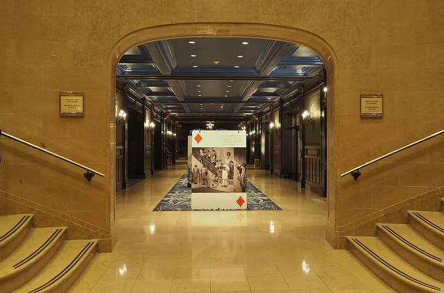 フェアモント・ル・シャトー・フロントナック通路