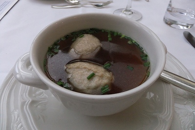 Allgauer meat-dumpling soup