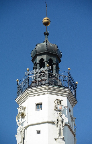 市庁舎の塔