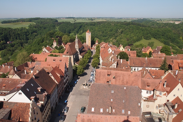 市庁舎鐘塔の展望台からのブルク門方面