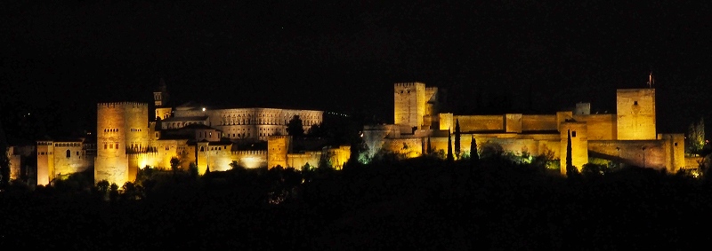 アルハンブラ宮殿の夜景
