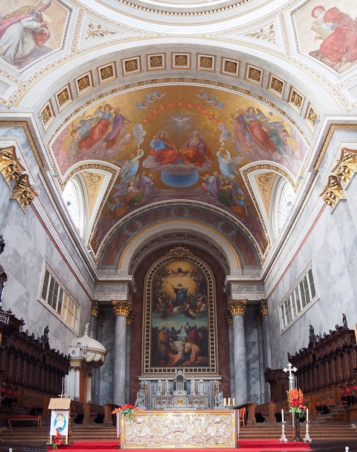 エステルゴム大聖堂　主祭壇