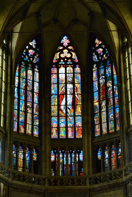 聖ヴィート大聖堂　主祭壇のステンドグラス
