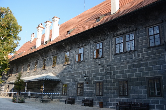 チェスキー・クルムロフ城　第二の中庭