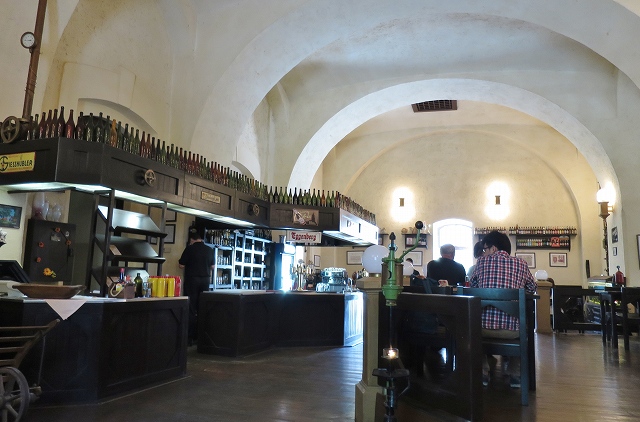 ピヴォヴァル・エッゲンベルク　内部