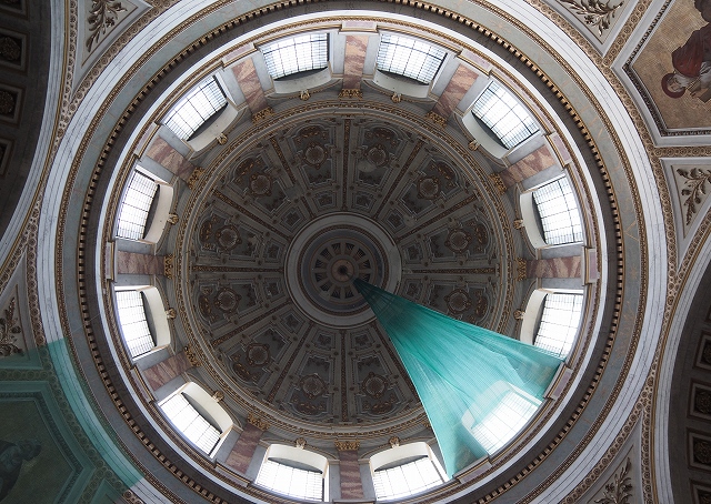 エステルゴム大聖堂　ドーム天井