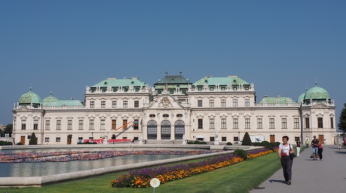 ベルヴェデーレ宮殿上宮と前庭