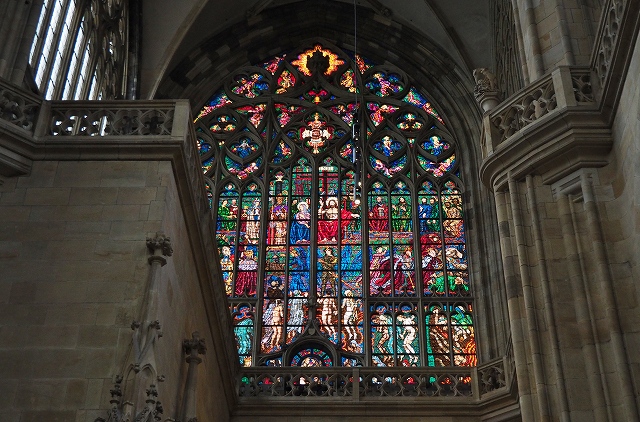聖ヴィート大聖堂　ステンドグラス