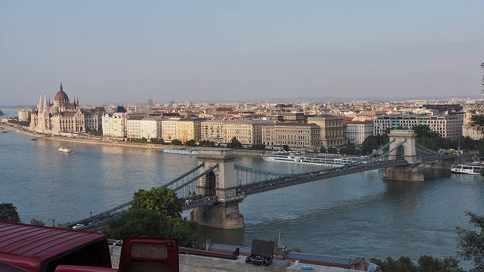 ブダ王宮から見たドナウ川