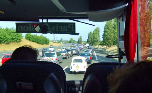 ジベルニ道路渋滞