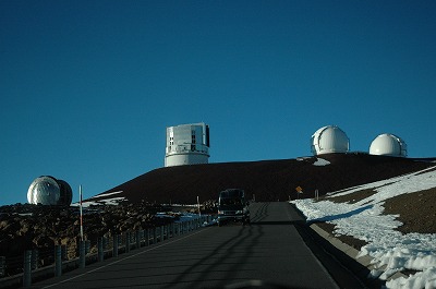 マウナケア山頂天文台群