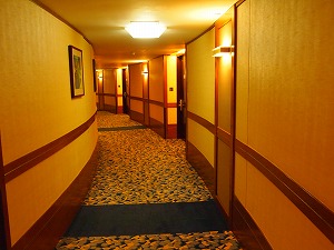 客室廊下