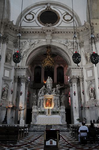 サンタ・マリア・デッラ・サルーテ教会
