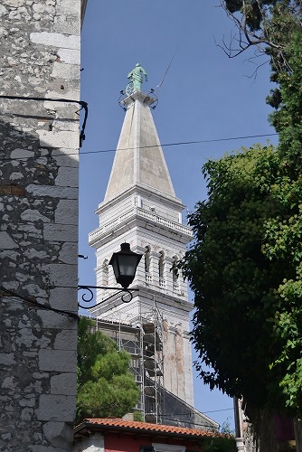 聖エウフェミア教会の鐘楼