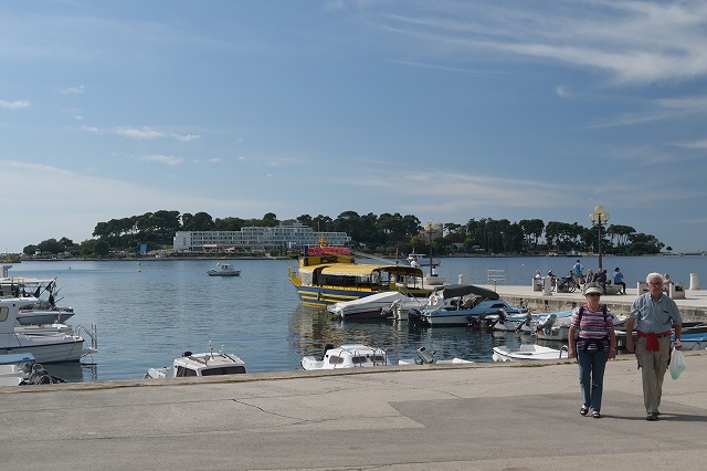 スヴェチ・ニコラ島