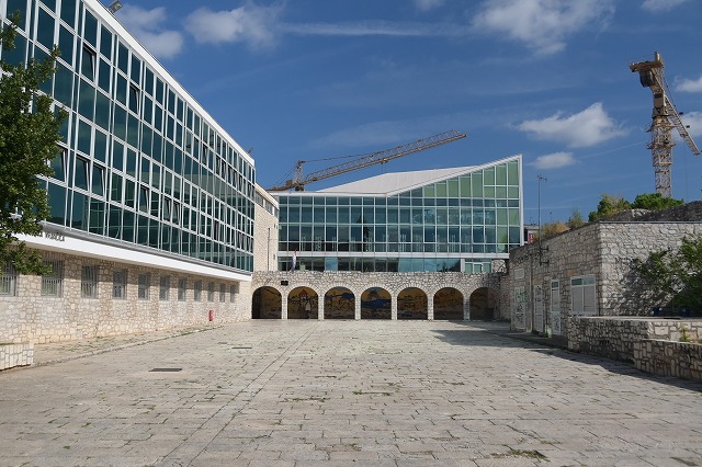 聖フランシスコ教会　図書館