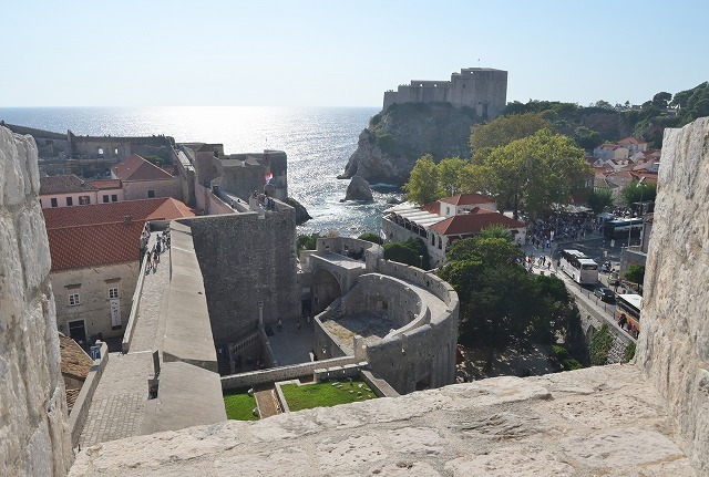 ピレ門とロヴリイェナツ要塞