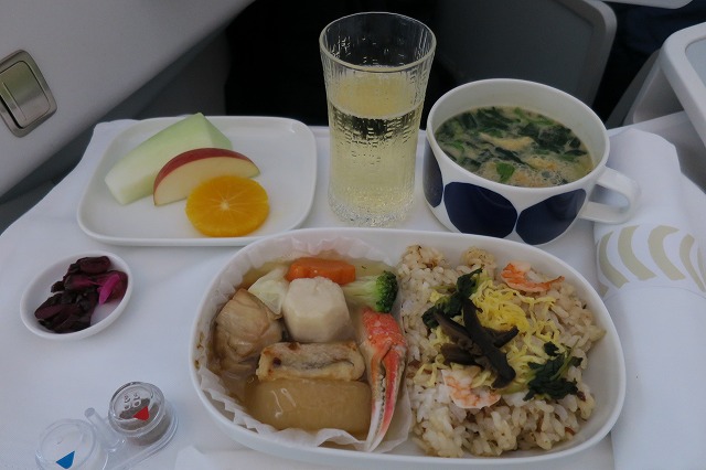 フィンエアー　機内食　軽食