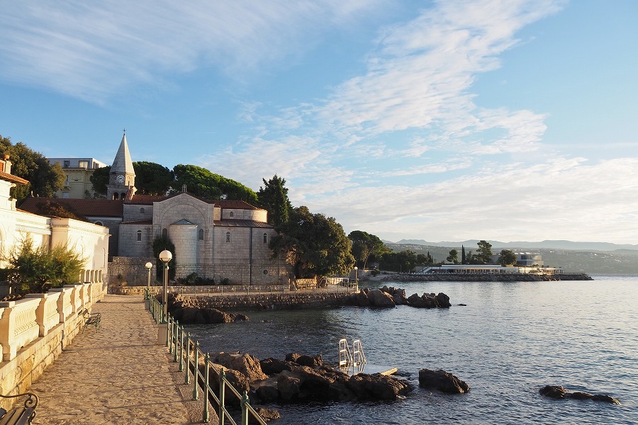 オパティアの海岸遊歩道