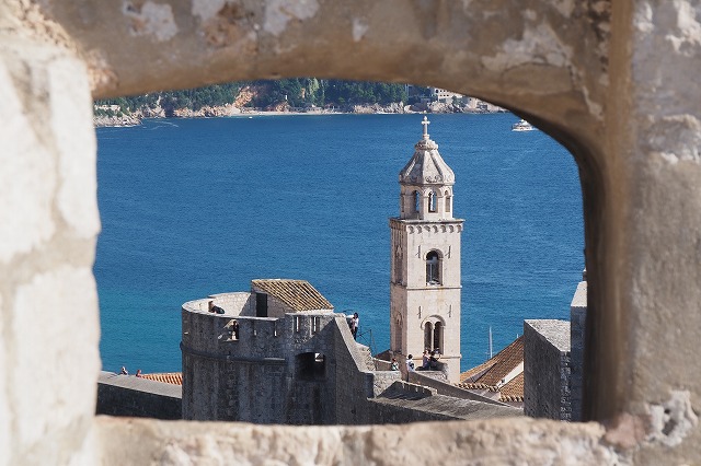 城壁から見えたドミニコ会修道院の塔