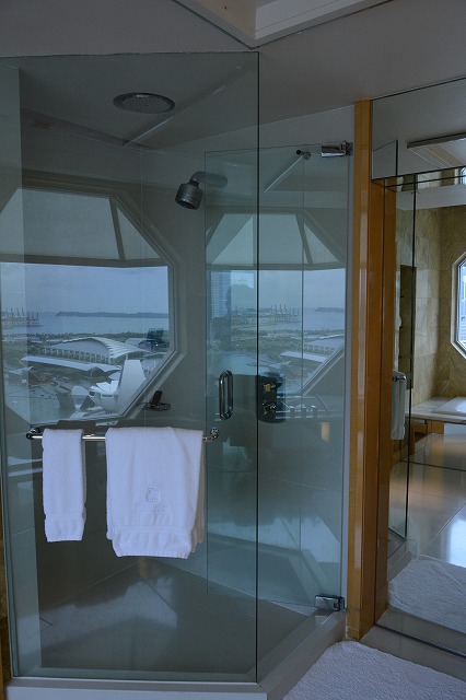 リッツ・カールトン・ミレニア　クラブデラックス マリーナビュールーム