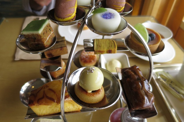 リッツ・カールトン・ミレニア　クラブラウンジ